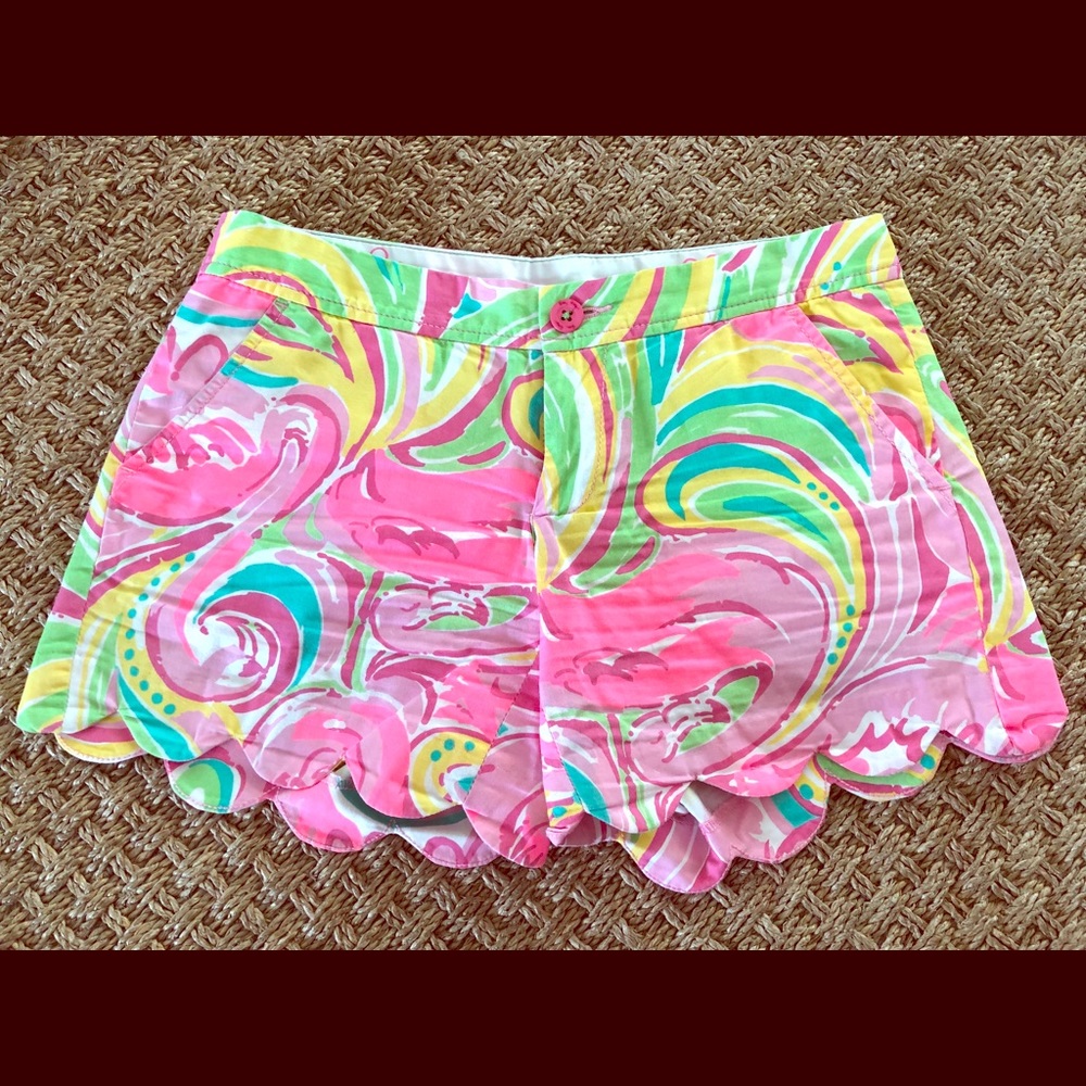 EUC Lilly Pulitzer Buttercup Shorts